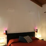 Casa Delle Rondini Hébergement de vacances SantʼAnna Arresi